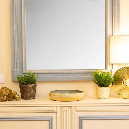 Daire Spanish Steps Exclusive In *