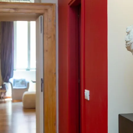 Daire Spanish Steps Exclusive In *