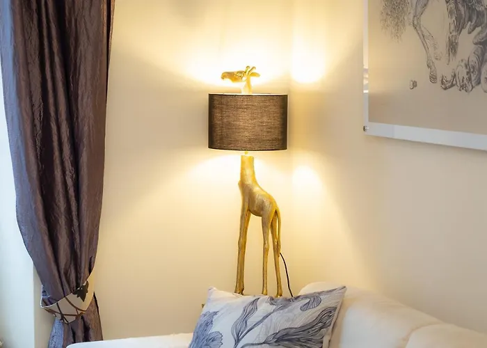 Spanish Steps Exclusive In Apartamento Roma